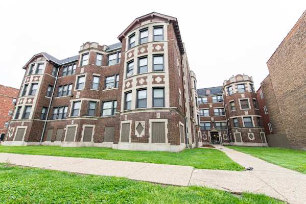 8148-56 S Ingleside property